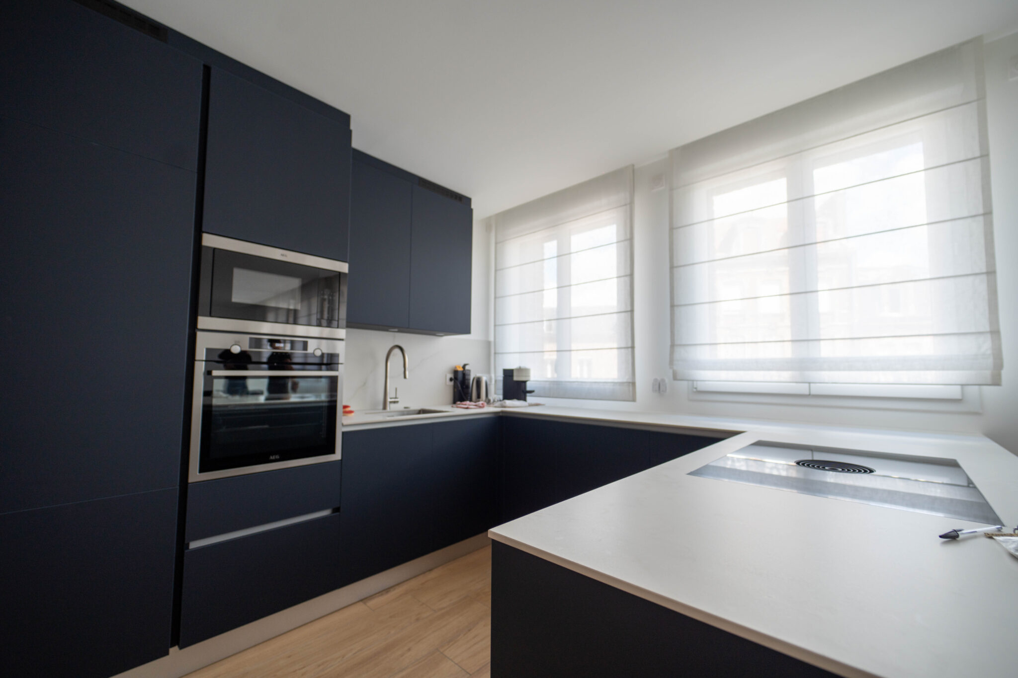 STORES-BATEAUX-TISSUS-BLANC